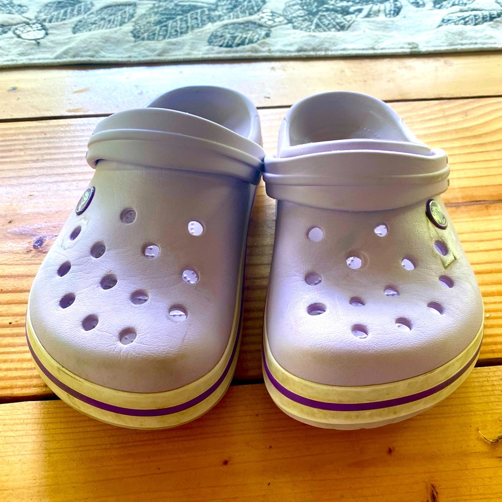 Lilac purple Crocband crocs size 3